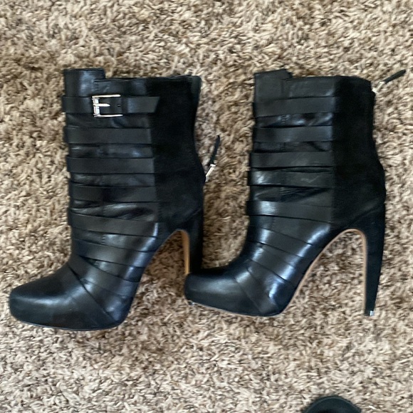 Sam Edelman Black Kendrix Leather Straps Heel Ankle Booties 6M - Picture 2 of 11